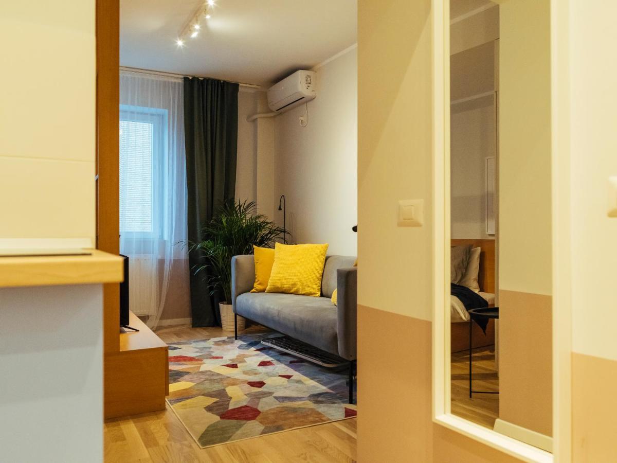 Cosy Studio - Amazing Location - Old Town Boekarest Buitenkant foto